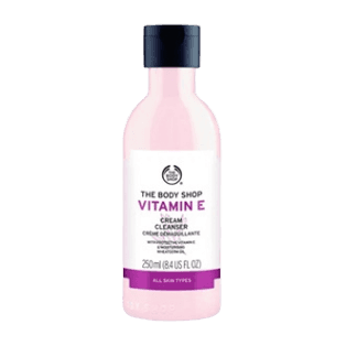 Vitamin E Cream Cleanser 250ml _ THE BODY SHOP